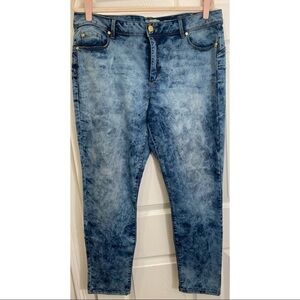 Plus Size Jeans​​​​​​​​